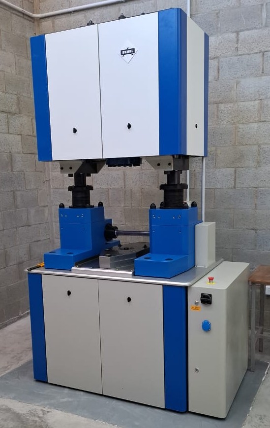 Fatigue Workshop – Resonant testing machine